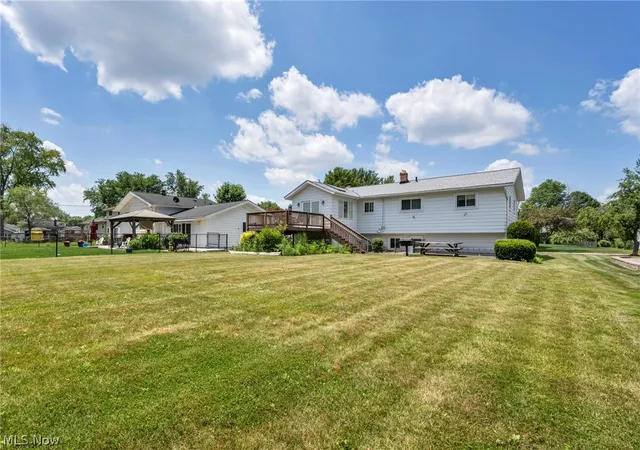 Homes for sale in North Olmsted, OH | 5773 Sherwood Dr, North Olmsted, OH 44070 | MLS# 5224706
