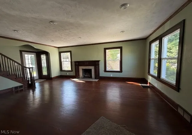 Photo 4 of Single family home for sale at 726 N Main St, Niles, OH 44446 | MLS# 5224779 | Listing updated on 2026-08-24