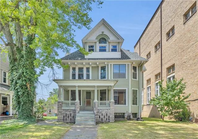 Homes for sale in Lorain, OH | 416 Washington Ave, Lorain, OH 44052 | MLS# 5222677