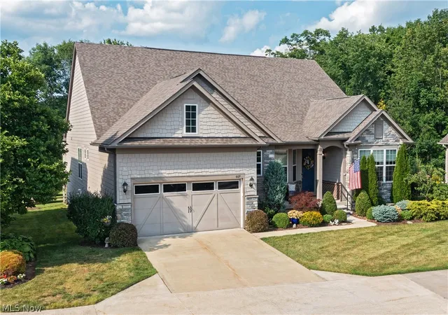 Homes for sale in Aurora, OH | 609 Burgess Cir, Aurora, OH 44202 | MLS# 5224068