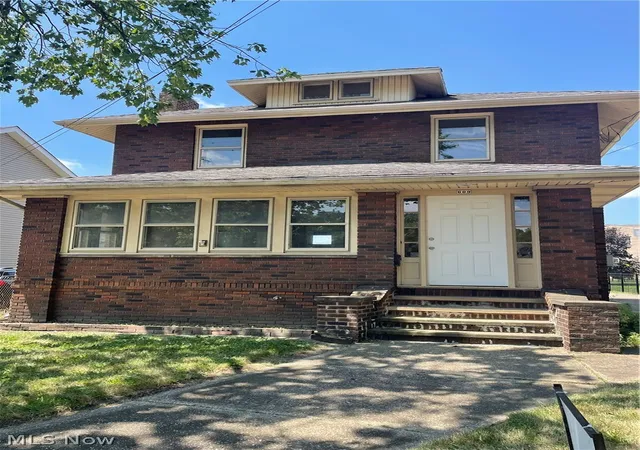 1st image of 609 1st St Ne, Massillon, OH 44646 | MLS# 5224651