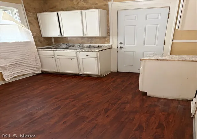 Photo 3 of House for sale at 11805 Iowa Ave, Cleveland, OH 44108 | MLS# 5224875 | Listing updated on 2026-08-31