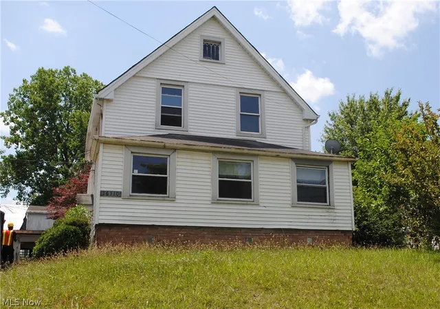 Homes for sale in Maple Heights, OH | 16110 Rockside Rd, Maple Heights, OH 44137 | MLS# 5224962