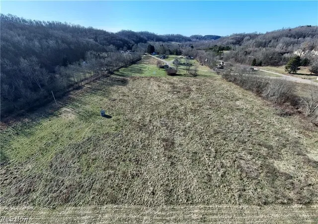 4th image of Canary Rd Se, Midvale, OH 44653 | MLS# 5224162