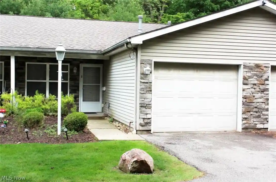 Photo 1 of Condo for sale at 361 Meadowbrook Ave #3, Youngstown, OH 44512 | MLS# 5224997 | Listing updated on 2026-10-20