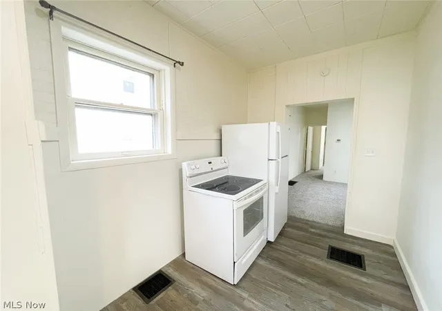 3rd image of 1509 May St, Zanesville, OH 43701 | MLS# 5224910