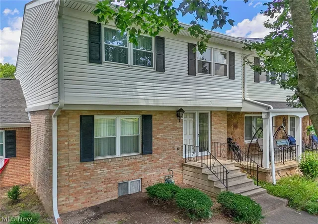 1st image of 2034 Carlile Dr, Green, OH 44685 | MLS# 5224912