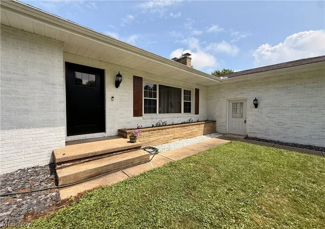 3rd image of 240 Winkler Dr, Wooster, OH 44691 | MLS# 5224762