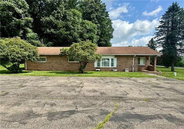 Homes for sale in Colliers, WV | 28 Richter Rd, Colliers, WV 26035 | MLS# 5223814