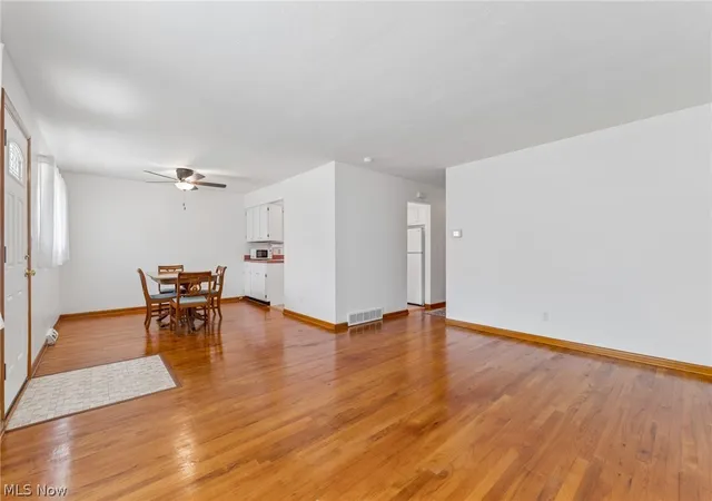 Homes for sale in Berea, OH | 223 Dorland Ave, Berea, OH 44017 | MLS# 5224922