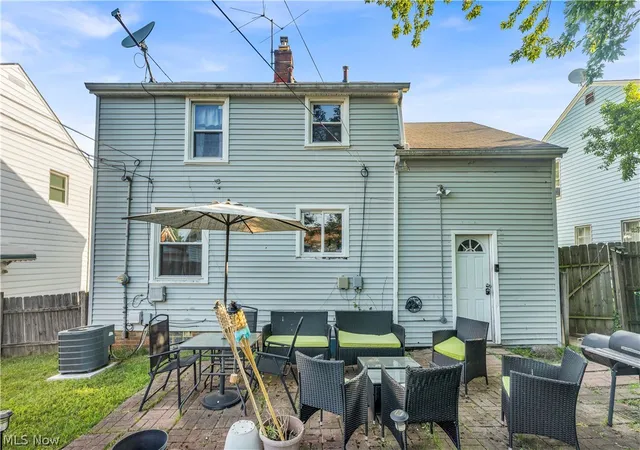Homes for sale in South Euclid, OH | 3962 Grosvenor Rd, South Euclid, OH 44118 | MLS# 5224826