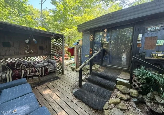 2nd image of 5028 Lakeview Dr, Andover, OH 44003 | MLS# 5225079