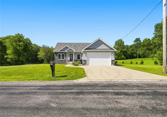 4th image of 12180 Township Rd 8 Ne, Crooksville, OH 43731 | MLS# 5223848