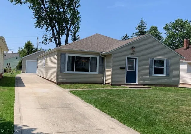 Homes for sale in Willowick, OH | 370 E 309Th St, Willowick, OH 44095 | MLS# 5225136