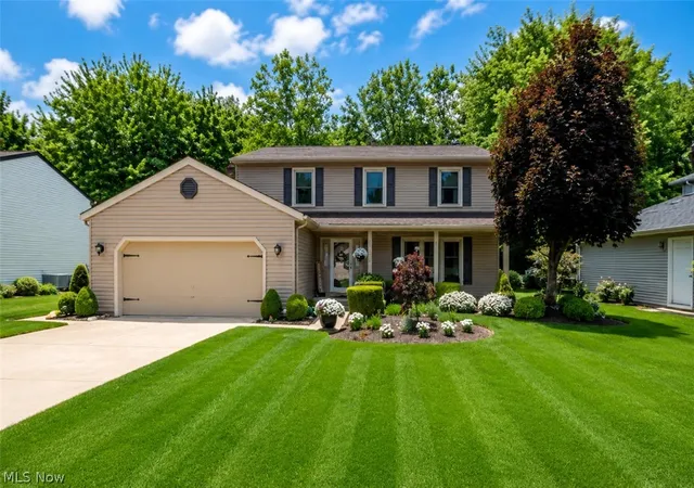 1st image of 10222 Huntington Park Dr, Strongsville, OH 44136 | MLS# 5223826