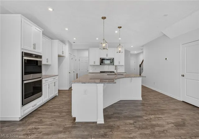 4th image of 27661 Serviceberry Ct, Westlake, OH 44145 | MLS# 5225161