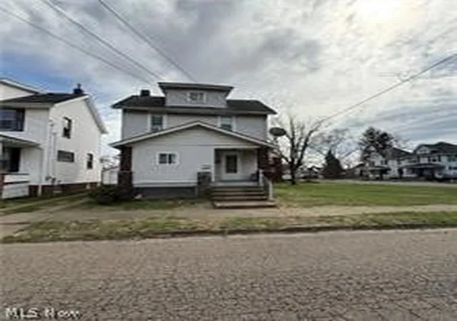 Homes for sale in Canton, OH | 2106 Indiana Wy Ne, Canton, OH 44705 | MLS# 5225179