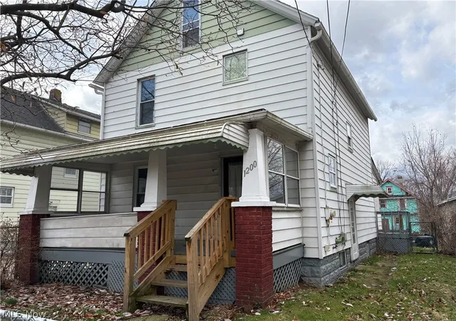 1st image of 1200 Girard St, Akron, OH 44301 | MLS# 5224682