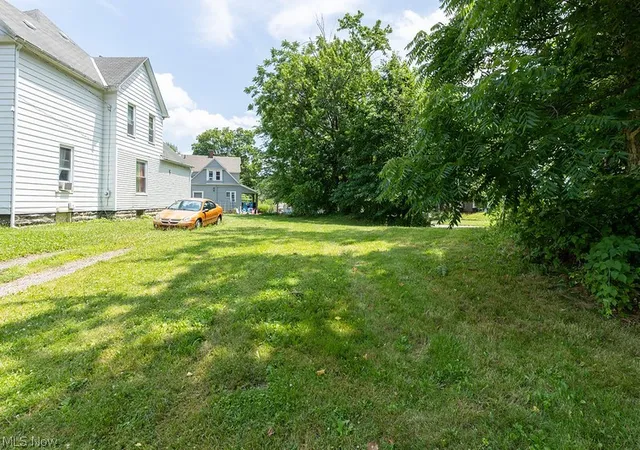 1st image of 443 Spicer St, Akron, OH 44311 | MLS# 5225030