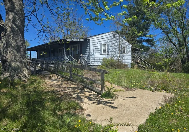 4th image of 4246 N Dugan Rd Nw, Mcconnelsville, OH 43756 | MLS# 5225192