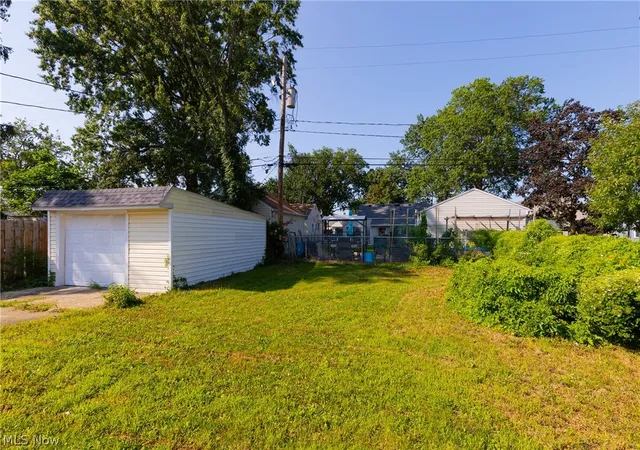 Photo 3 of Sale Pending at 13726 Leroy Ave, Cleveland, OH 44135 | MLS# 5225251 | Listing updated on 2026-08-28