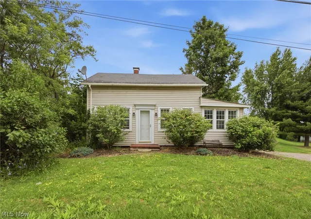 Photo 2 of Sale Pending at 14524 Mayfield Rd, Huntsburg, OH 44046 | MLS# 5224975 | Listing updated on 2026-07-15