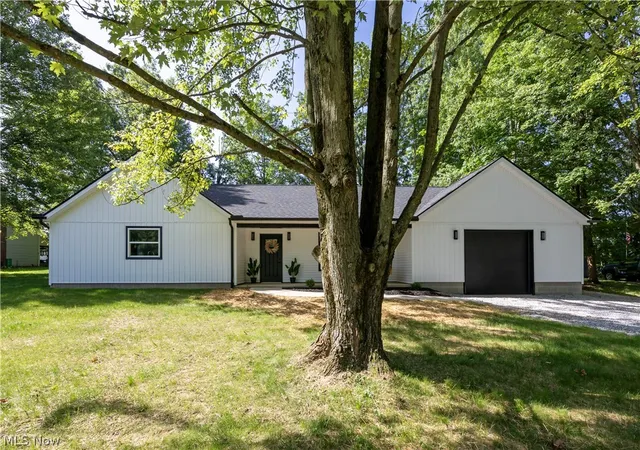 Homes for sale in Galion, OH | 8934 State Route 19, Galion, OH 44833 | MLS# 5225258