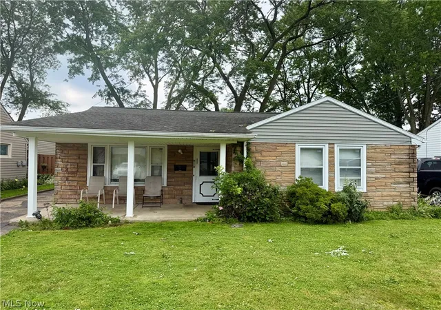1st image of 1565 Chattanooga Ave, Youngstown, OH 44514 | MLS# 5225205