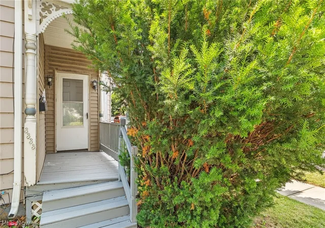 Photo 2 of Sale Pending at 3333 Denison Ave, Cleveland, OH 44109 | MLS# 5225069 | Listing updated on 2026-08-20