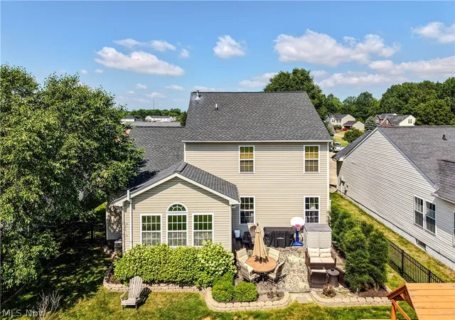 Homes for sale in North Ridgeville, OH | 5409 Fountain Cir, North Ridgeville, OH 44039 | MLS# 5225141