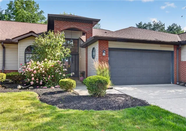 Homes for sale in Sheffield Village, OH | 5242 Parkhurst Dr, Sheffield Village, OH 44054 | MLS# 5225080
