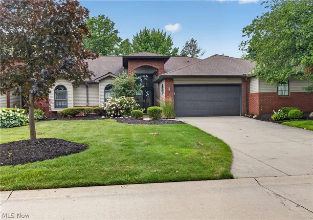 Homes for sale in Sheffield Village, OH | 5242 Parkhurst Dr, Sheffield Village, OH 44054 | MLS# 5225080