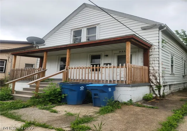 Photo 2 of Single family home for sale at 2364 Apple Ave, Lorain, OH 44055 | MLS# 5225369 | Listing updated on 2026-07-22