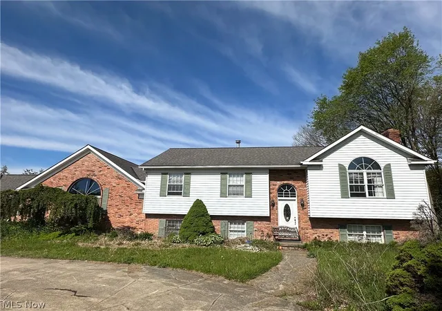 3rd image of 13576 Hale Rd, Burton, OH 44021 | MLS# 5225087