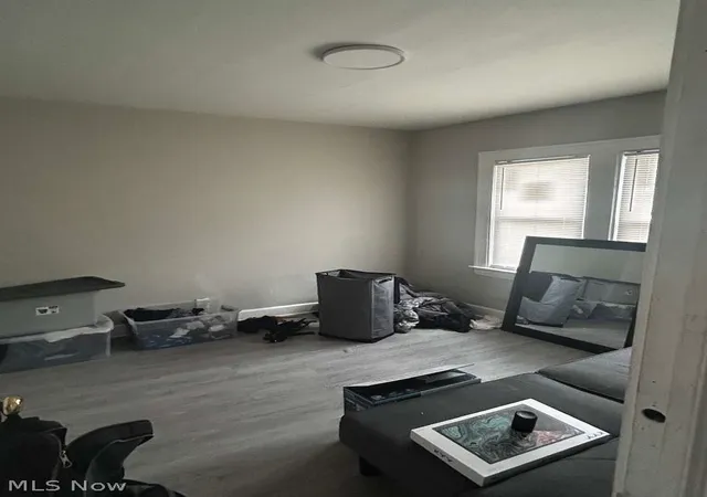 Listing Photo 5 - Condo for sale in building located at 3963 E 123rd St, Cleveland, OH 44105