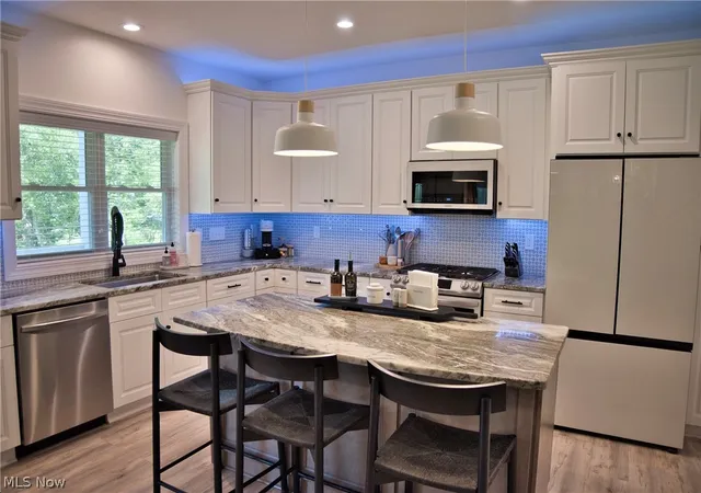 4th image of 4553 Sharon Copley Rd, Medina, OH 44256 | MLS# 5222619