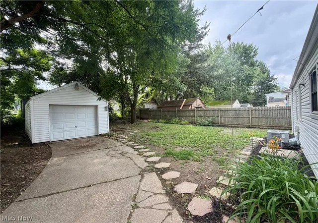 5th image of 839 Sarcee Ave, Akron, OH 44305 | MLS# 5225414