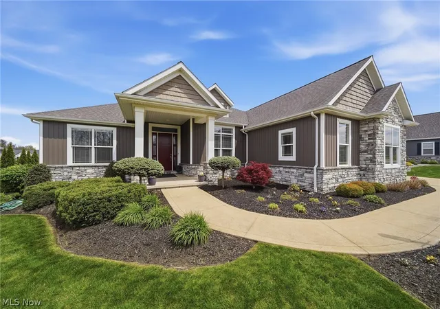 Homes for sale in Massillon, OH | 8872 Scotsbury Glen St Nw, Massillon, OH 44646 | MLS# 5225325
