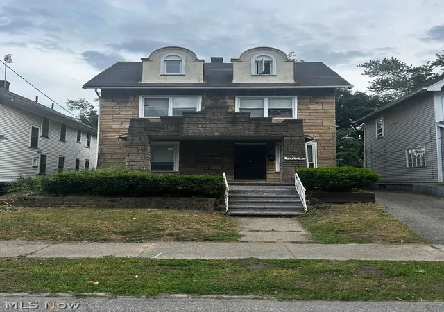 Homes for sale in Cleveland, OH | 10824 Bryant Ave, Cleveland, OH 44108 | MLS# 5225459