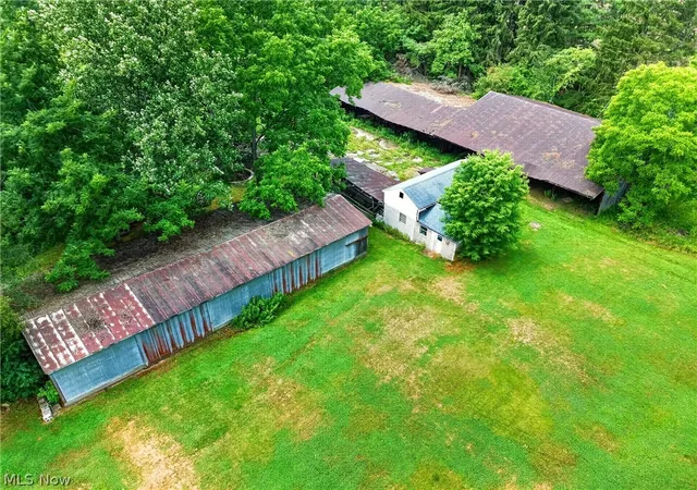 3rd image of 4552 N Monroe Center Rd, Conneaut, OH 44030 | MLS# 5225199