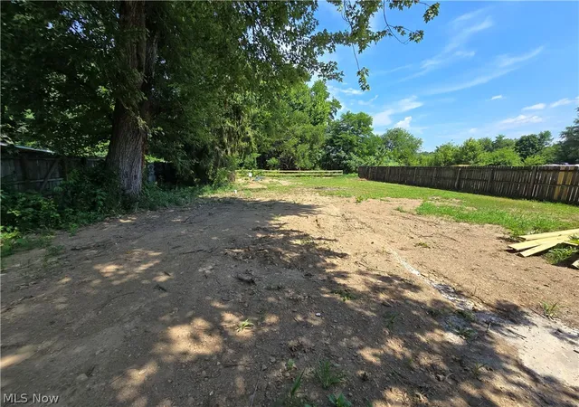 Homes for sale in South Amherst, OH | 132 E Main St, South Amherst, OH 44001 | MLS# 5225247