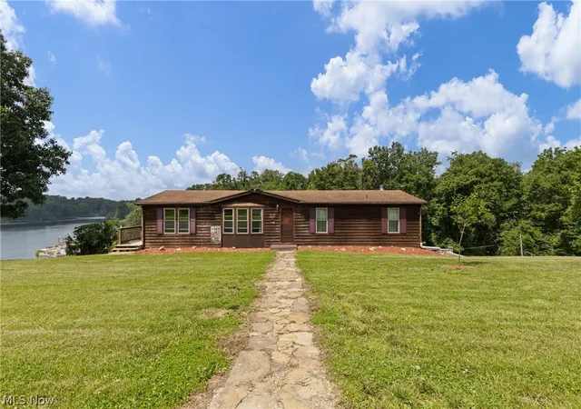 Single family home for sale at 41468 Ln Scool Rd, Beallsville, OH 43716 | MLS# 5225437