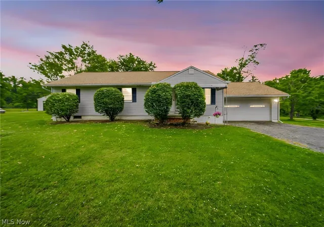 1st image of 8625 Ravenna Rd, Chardon, OH 44024 | MLS# 5225408