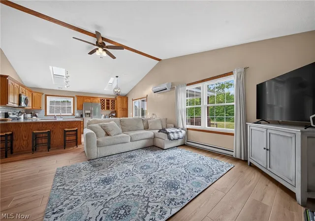 4th image of 413 Brittany Ln, Jefferson, OH 44047 | MLS# 5225197