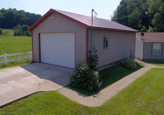 4th image of 9964 Township Road 301, Millersburg, OH 44654 | MLS# 5225260