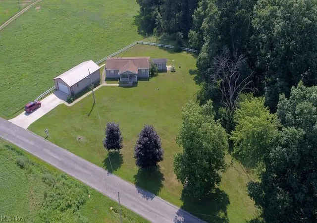 5th image of 9964 Township Road 301, Millersburg, OH 44654 | MLS# 5225260