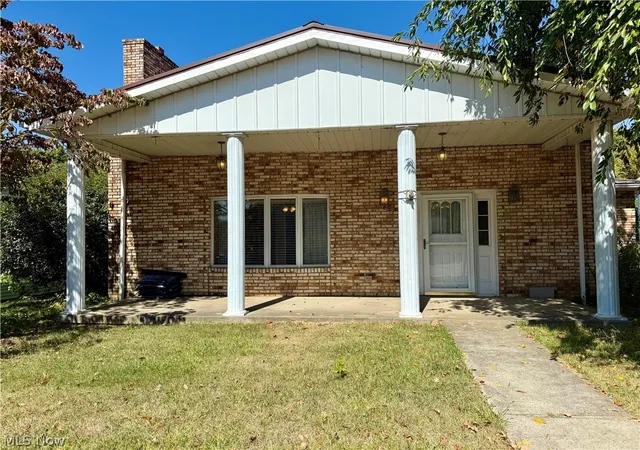 Photo 1 of Single family home for sale at 46605 Main St, Jacobsburg, OH 43933 | MLS# 5225443 | Listing updated on 2026-07-07