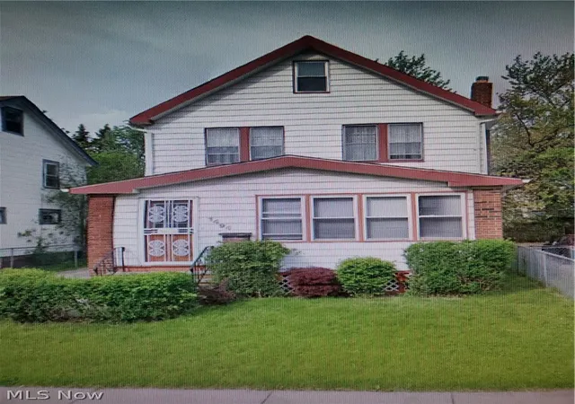 Homes for sale in Cleveland, OH | 1494 Clermont Rd, Cleveland, OH 44110 | MLS# 5225508