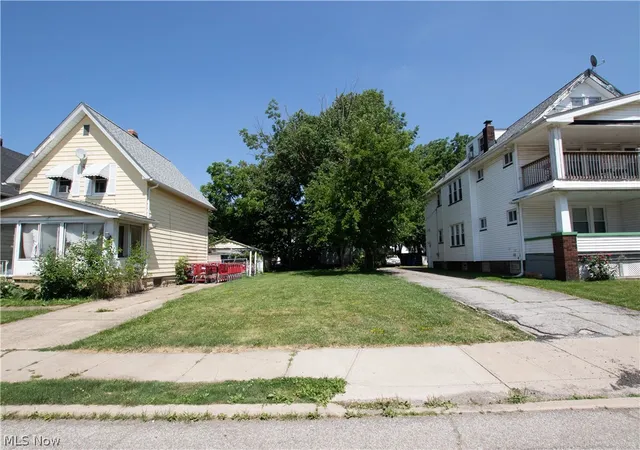 1st image of 2185 W 105th St, Cleveland, OH 44102 | MLS# 5224049