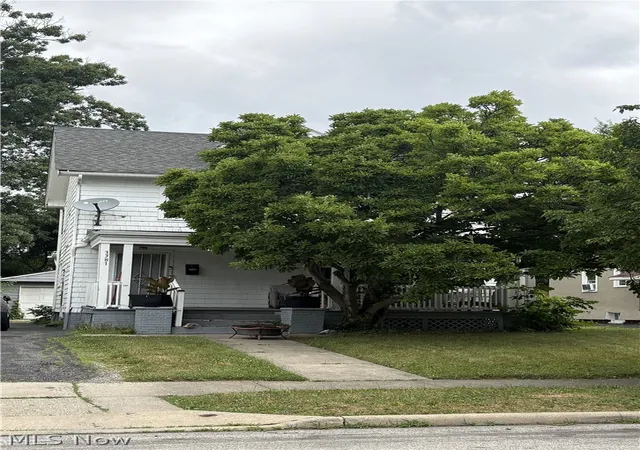 Homes for sale in Cleveland Heights, OH | 3381 Cedarbrook Rd, Cleveland Heights, OH 44118 | MLS# 5223170